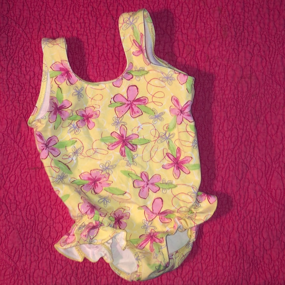 Bathing suit
